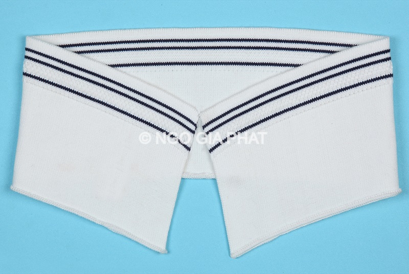 collar 11